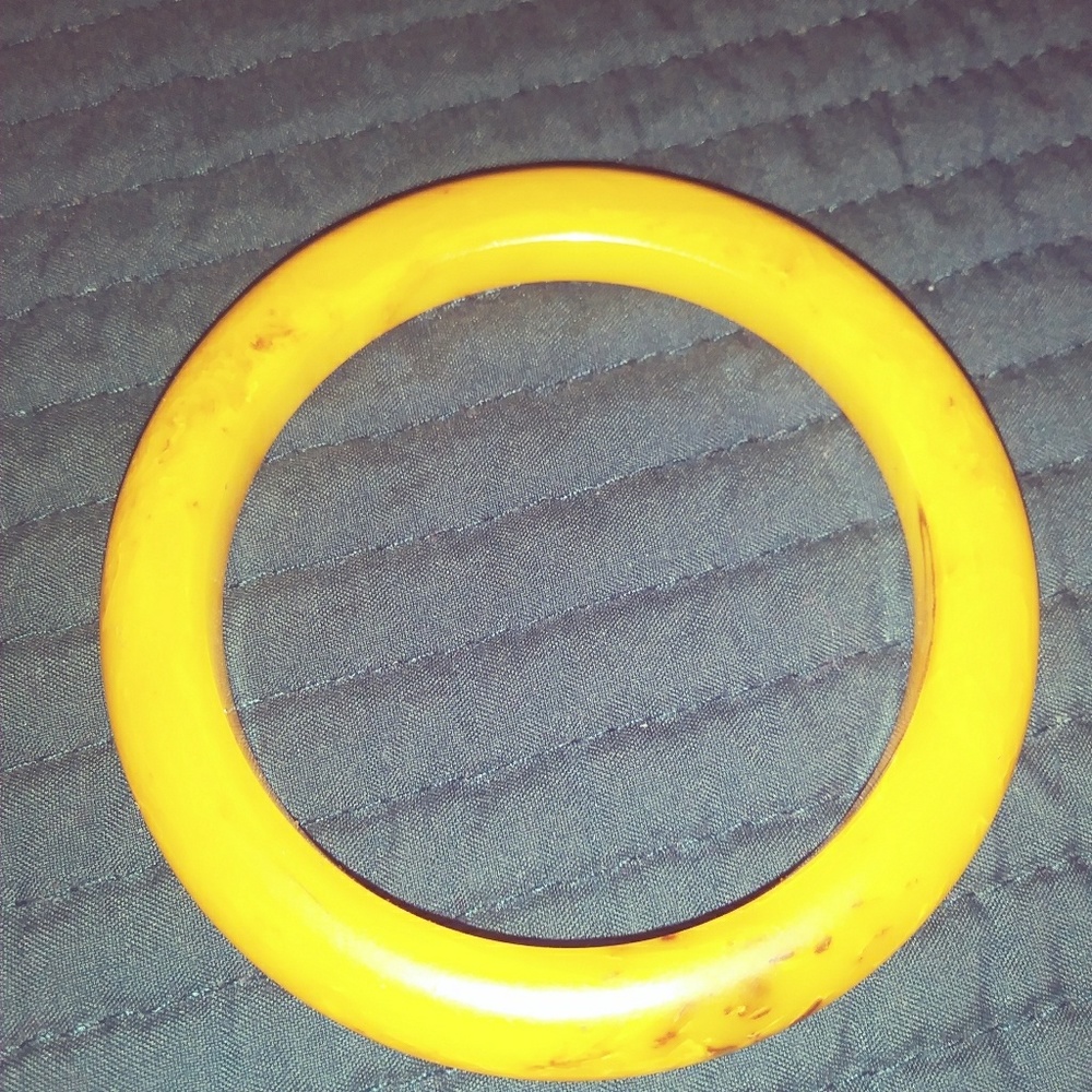 Bakelite Bangles - image 3